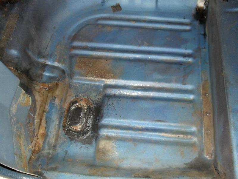 rlh rear floor.JPG